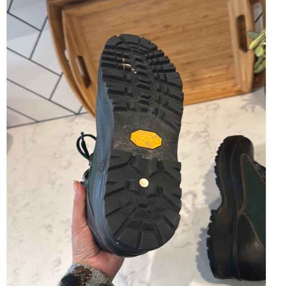 LL BEAN Cresta Air 8000 size  8 Gore-Tex Hiking Trail Boots Vibram Made Italy - Picture 8 of 9